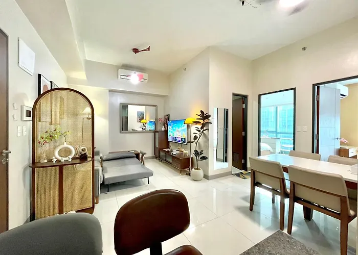 Apartment Spacious 2-br Unit In One Uptown Residences *