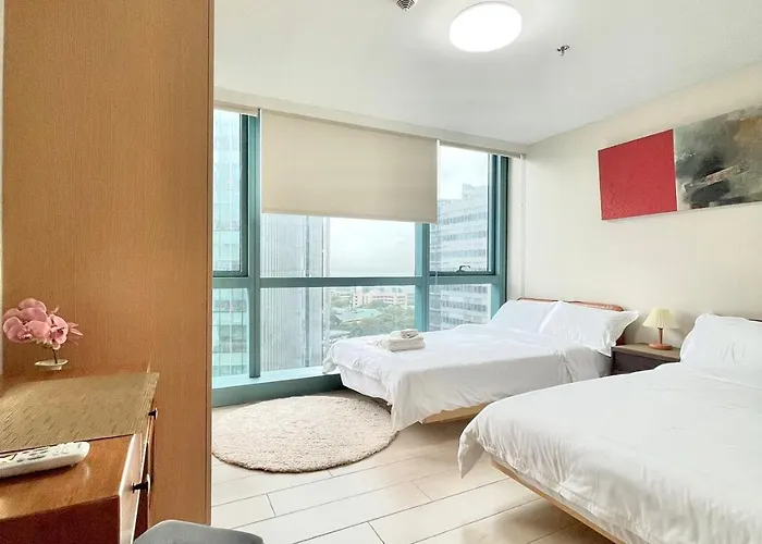 Spacious 2-br Unit In One Uptown Residences